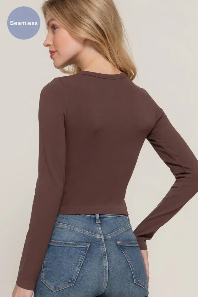 Long Sleeve Crew Neck Rib Seamless Top: Taupe - Posh Finds