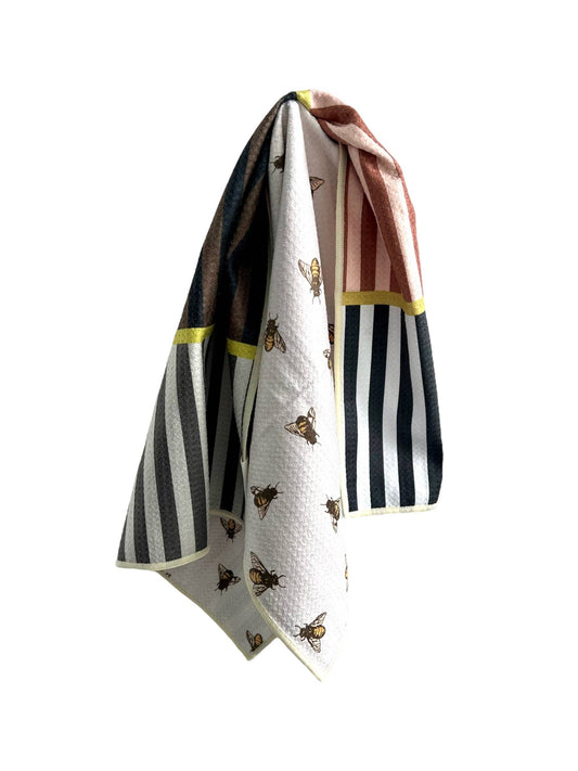 Milk and Honey: Reversible Hand Towel: Multi/Cream / Hand Towel - Posh Finds