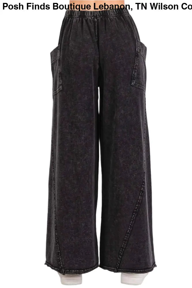 MINERAL WASH DROPPED SIDE POCKET WIDE LEG PANTS: BLACK - Posh Finds