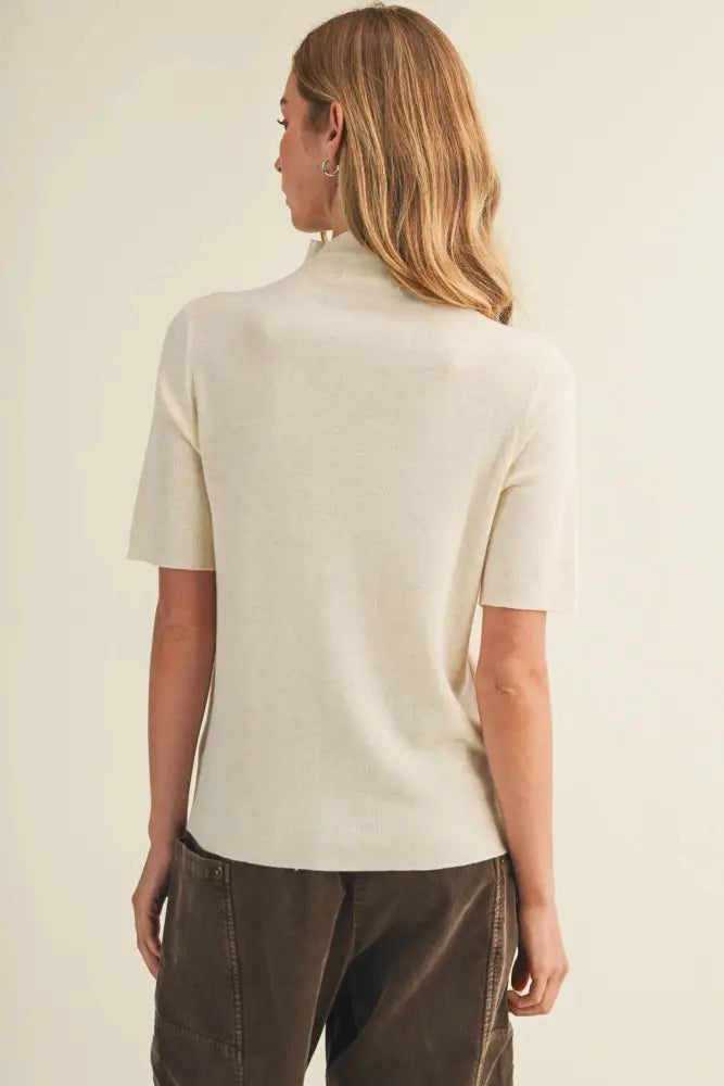 Mock-Neck Fine-Gauge Knit Pullover: Brown / M