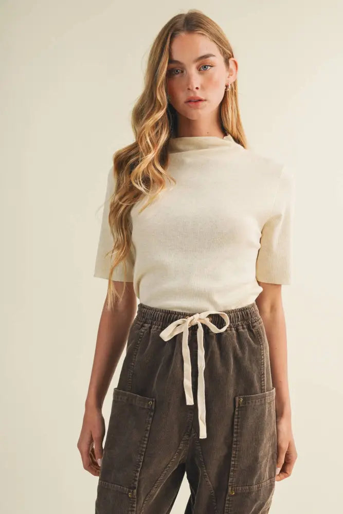 Mock-Neck Fine-Gauge Knit Pullover: CREAM / M