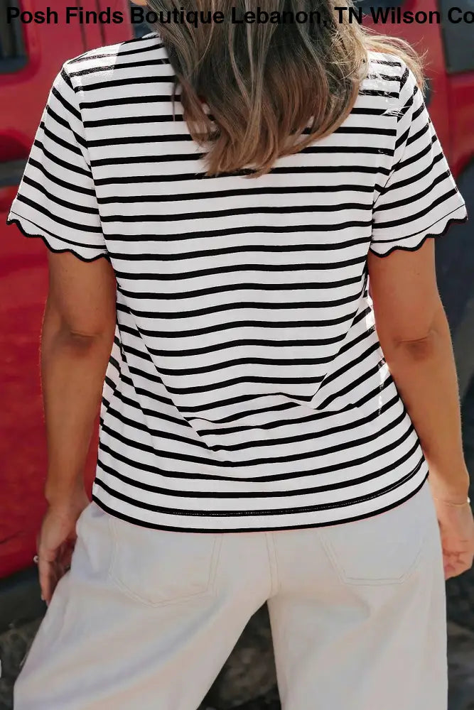 Plus Red Stripe Scalloped Trim Round Neck T Shirt - Women > Tops