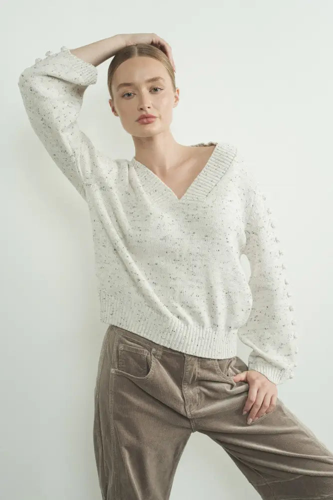 POMPOM SLEEVE V NECK SWEATER - Women > Outerwear > Sweaters & Sweatshirts