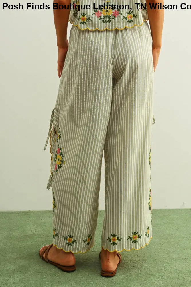 P6208ST FLORAL EMBROIDERY WITH STRIPED PANTS WITH TIE: SAGE / M
