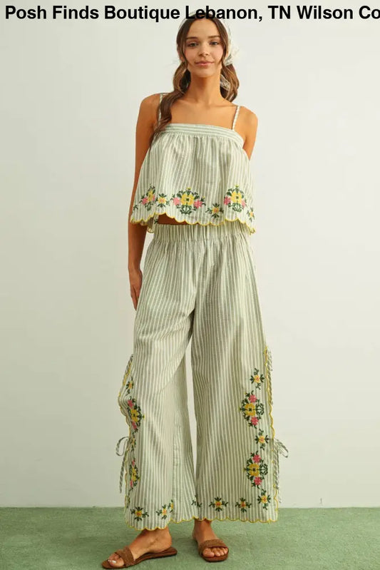P6208ST FLORAL EMBROIDERY WITH STRIPED PANTS WITH TIE: SAGE / M