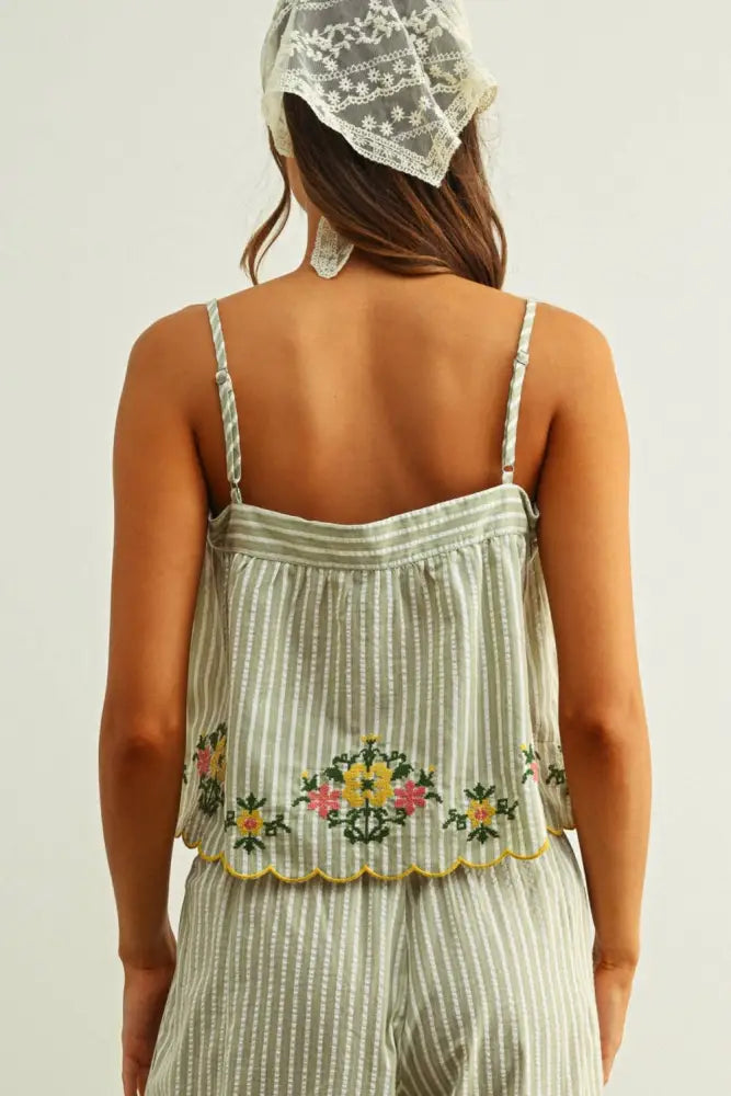 T6209ST FLORAL EMBROIDERY WITH STRIPED TOP: SAGE / S