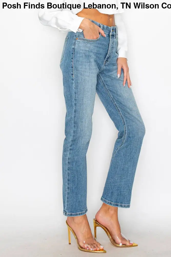 TUMMY CONTROL HIGH RISE STRAIGHT JEANS: MEDIUM WASH / 5 - Posh Finds
