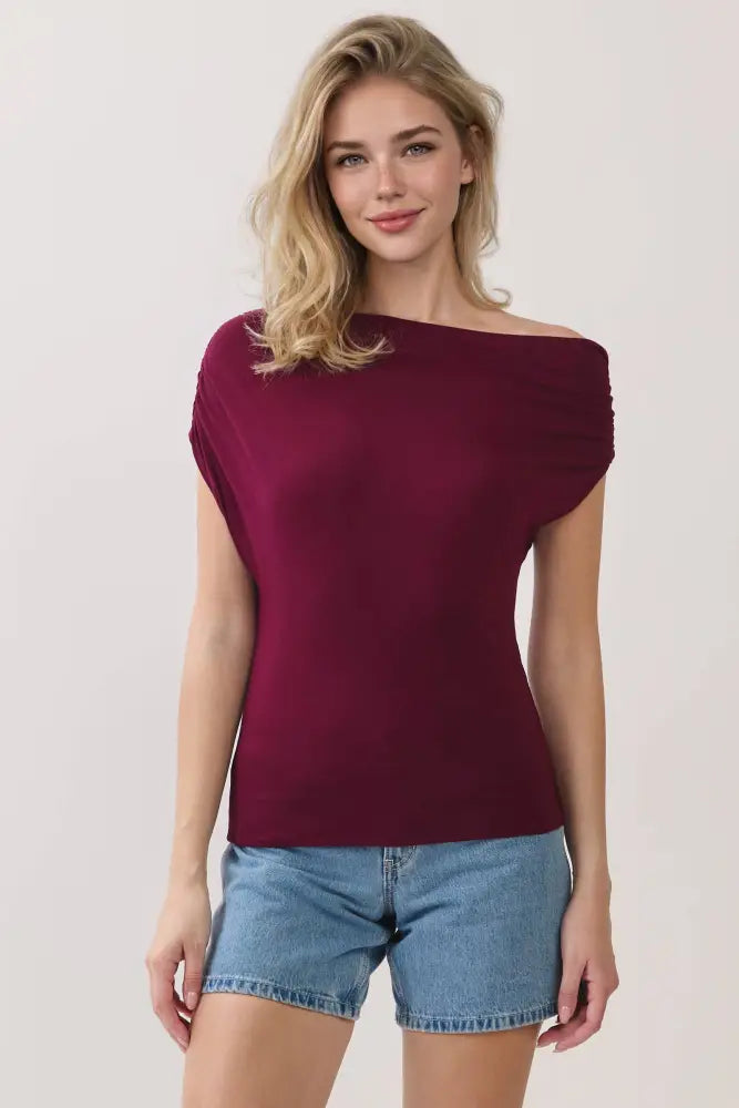 UNBALANCED OFF SHOULDER FITTED TOP - VJT300172: Ivory / S