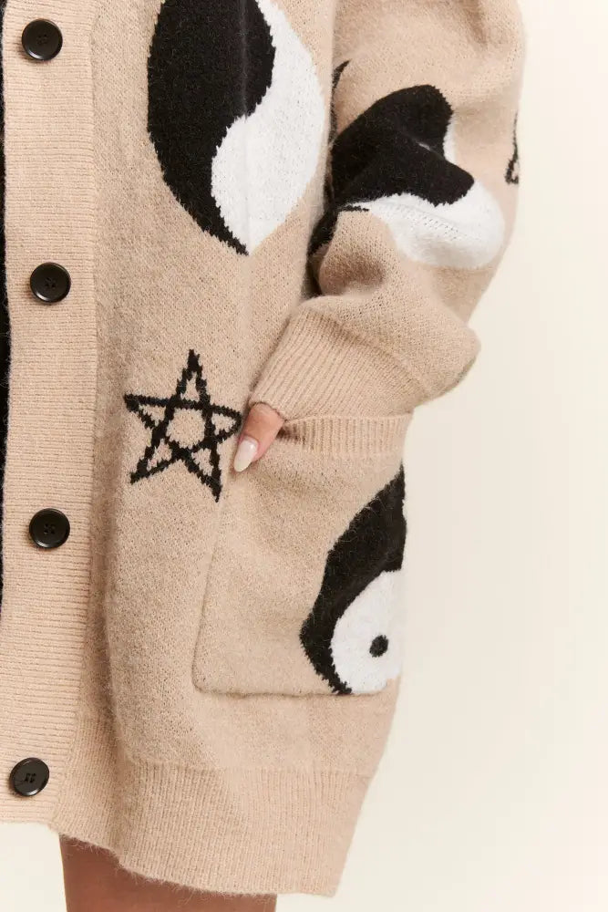 YIN YANG STAR KNIT CARDIGAN: OATMEAL - Posh Finds